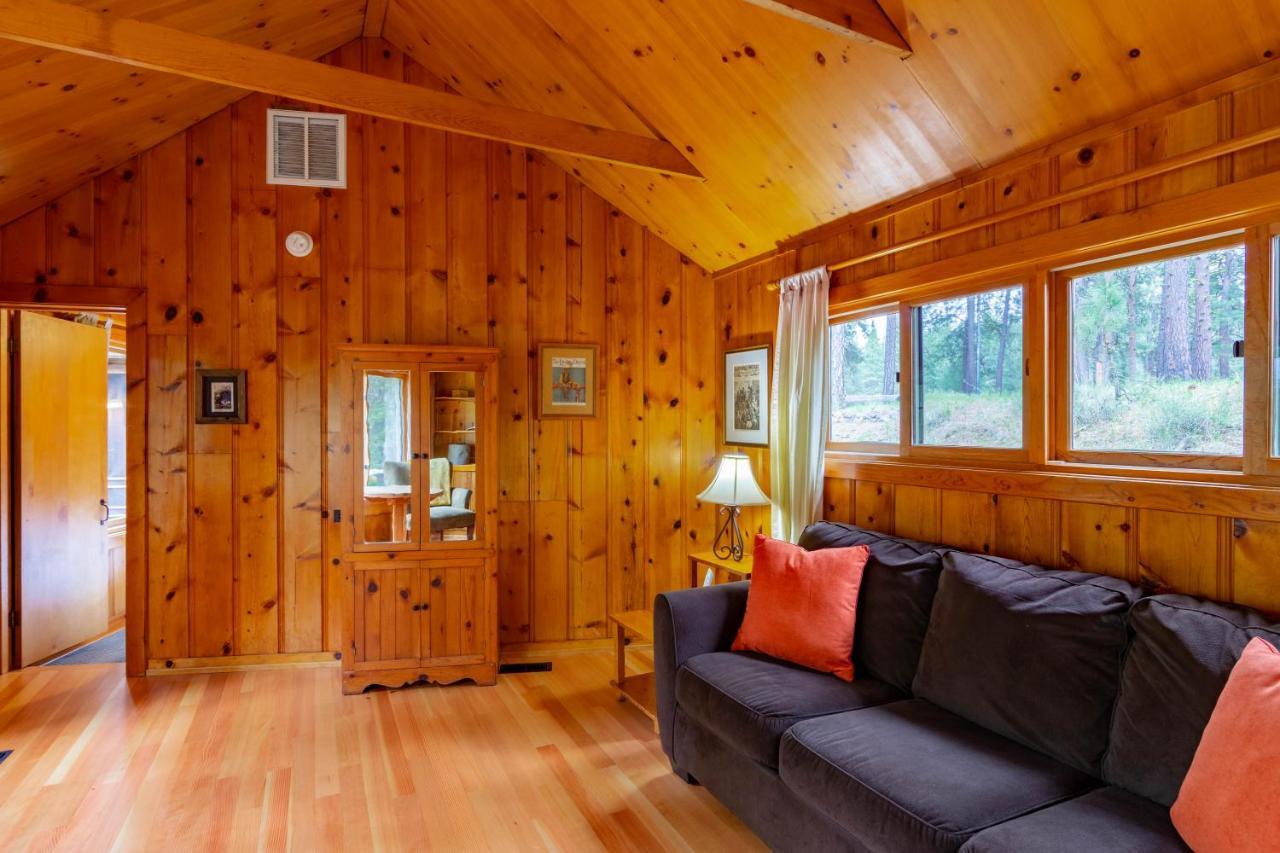 Lake Creek Lodge Camp Sherman Extérieur photo