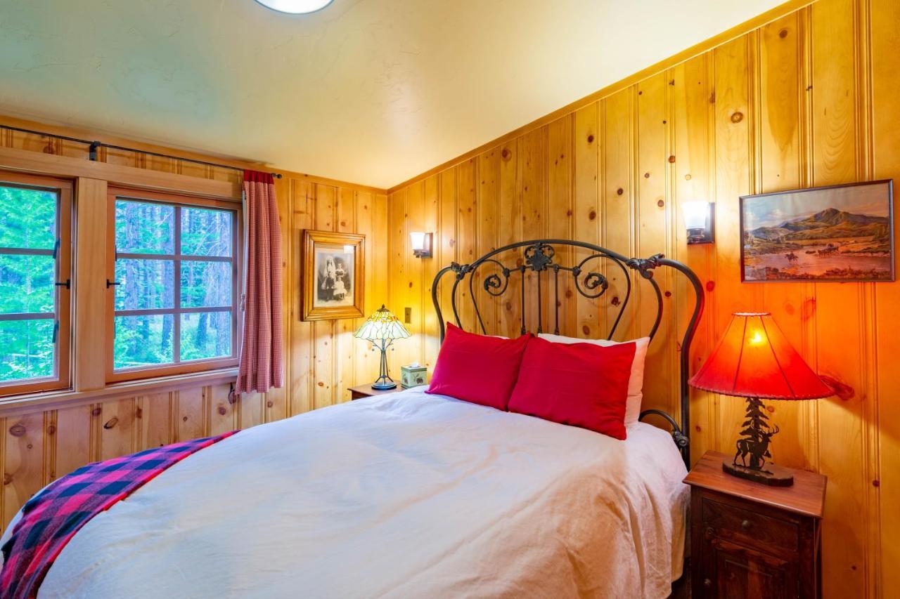 Lake Creek Lodge Camp Sherman Extérieur photo